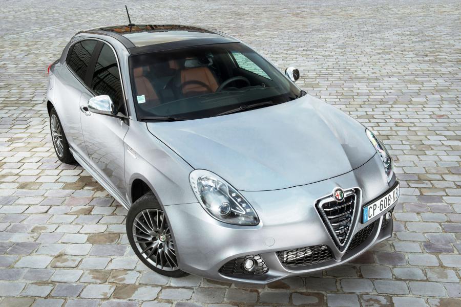  Alfa Romeo Giulietta Collezione (940) 2012 года  (фото 6 из 15)